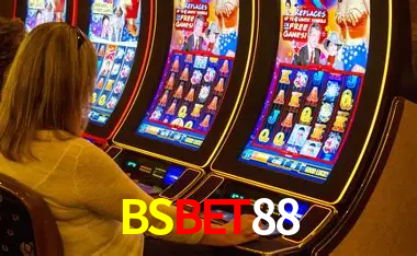Bikini Paradise Slot - PG Soft